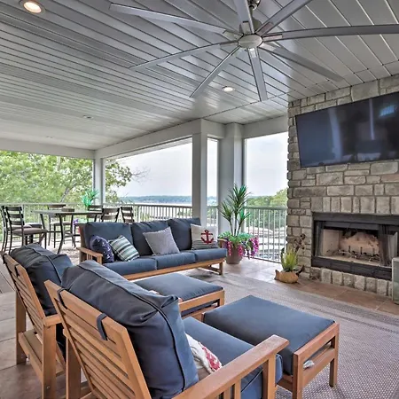 Luxe Osage Beach Lake House With Dock And Fire Pit